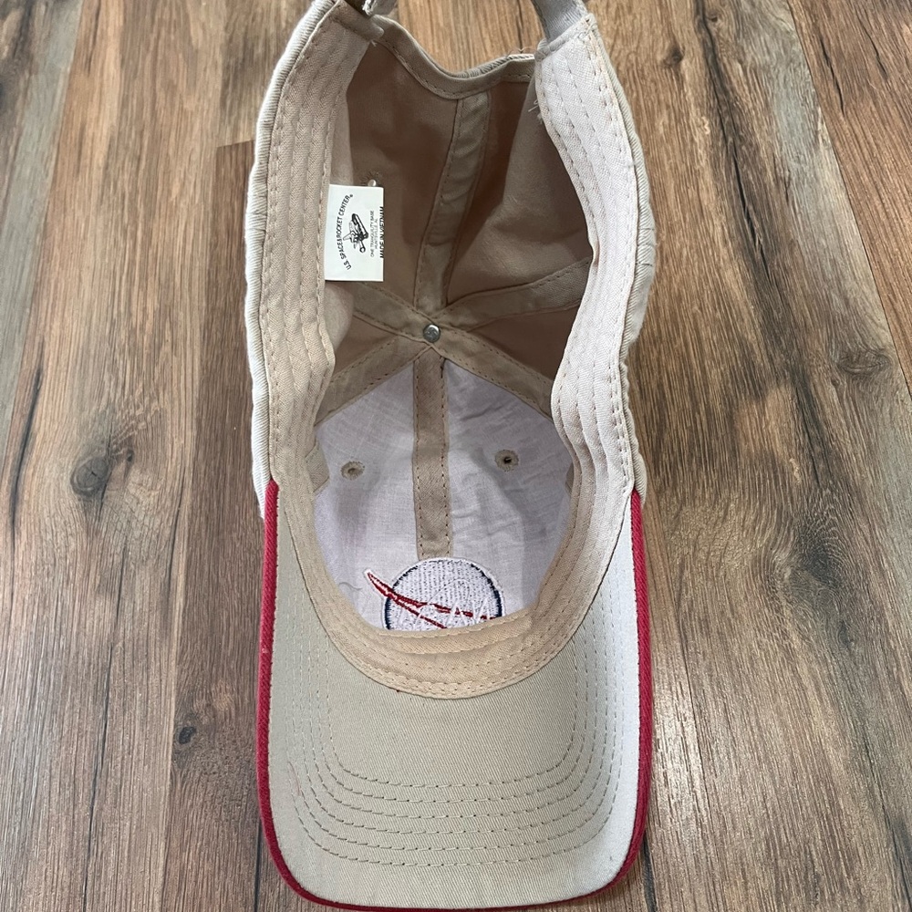 Red NASA Baseball Cap - Picture 4 of 5